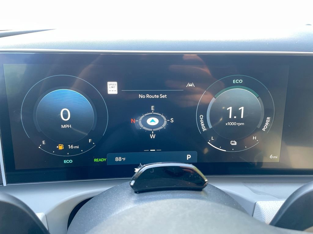 New 2025 Hyundai Tucson SEL image 40