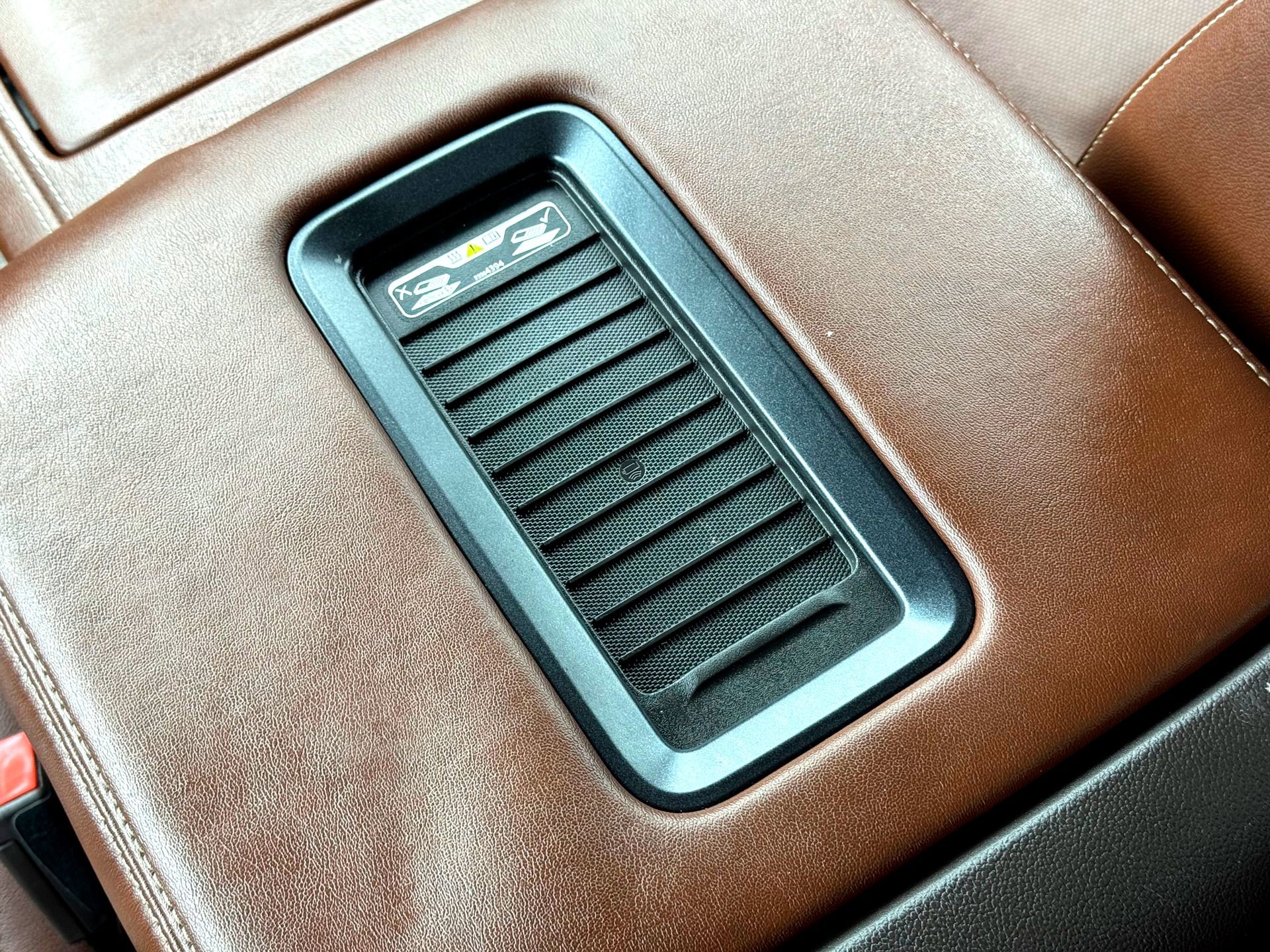 Used 2015 Chevrolet Tahoe LTZ image 23