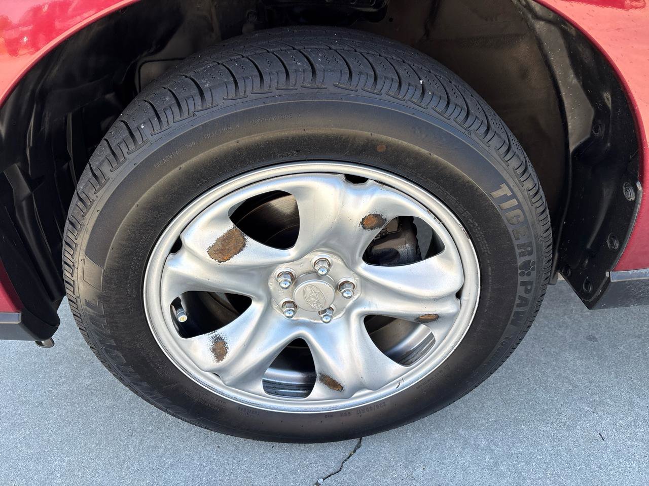 Used 2017 Subaru Forester 2.5i AWD/4WD image 11