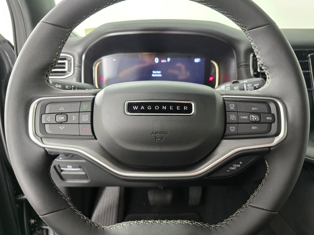 New 2025 Jeep Wagoneer 4WD w/ HD Trailer Tow Package image 18