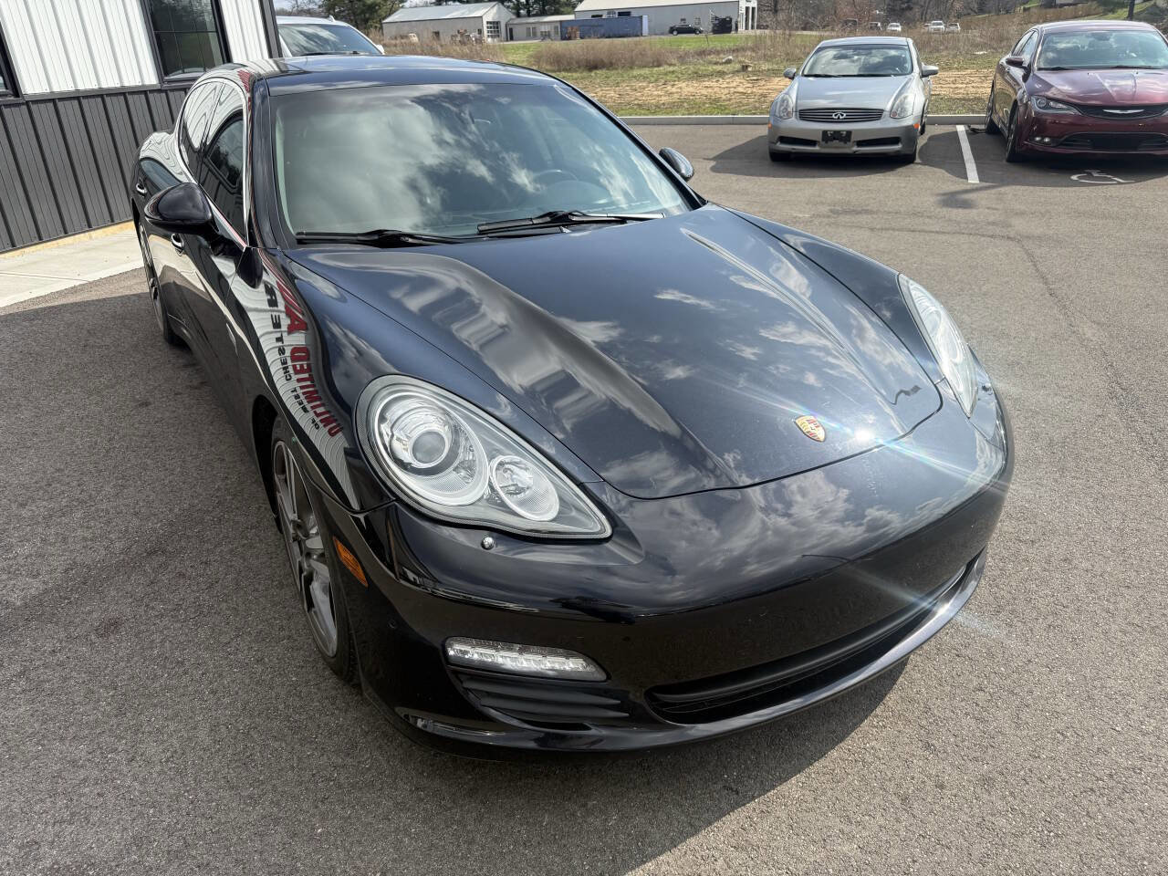 Used 2011 Porsche Panamera S RWD image 4