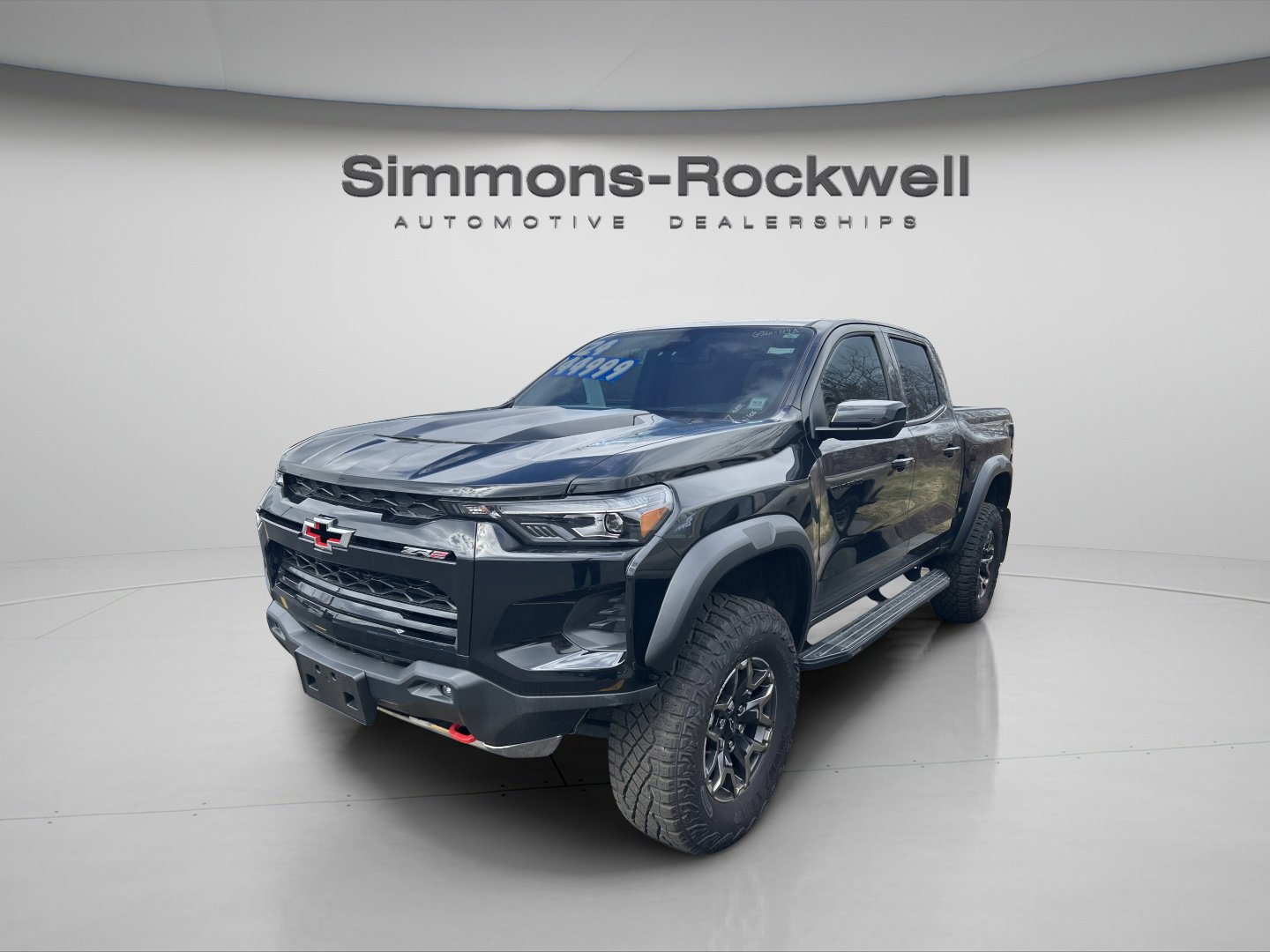 Used 2024 Chevrolet Colorado ZR2 w/ ZR2 Convenience Package III AWD/4WD image 4