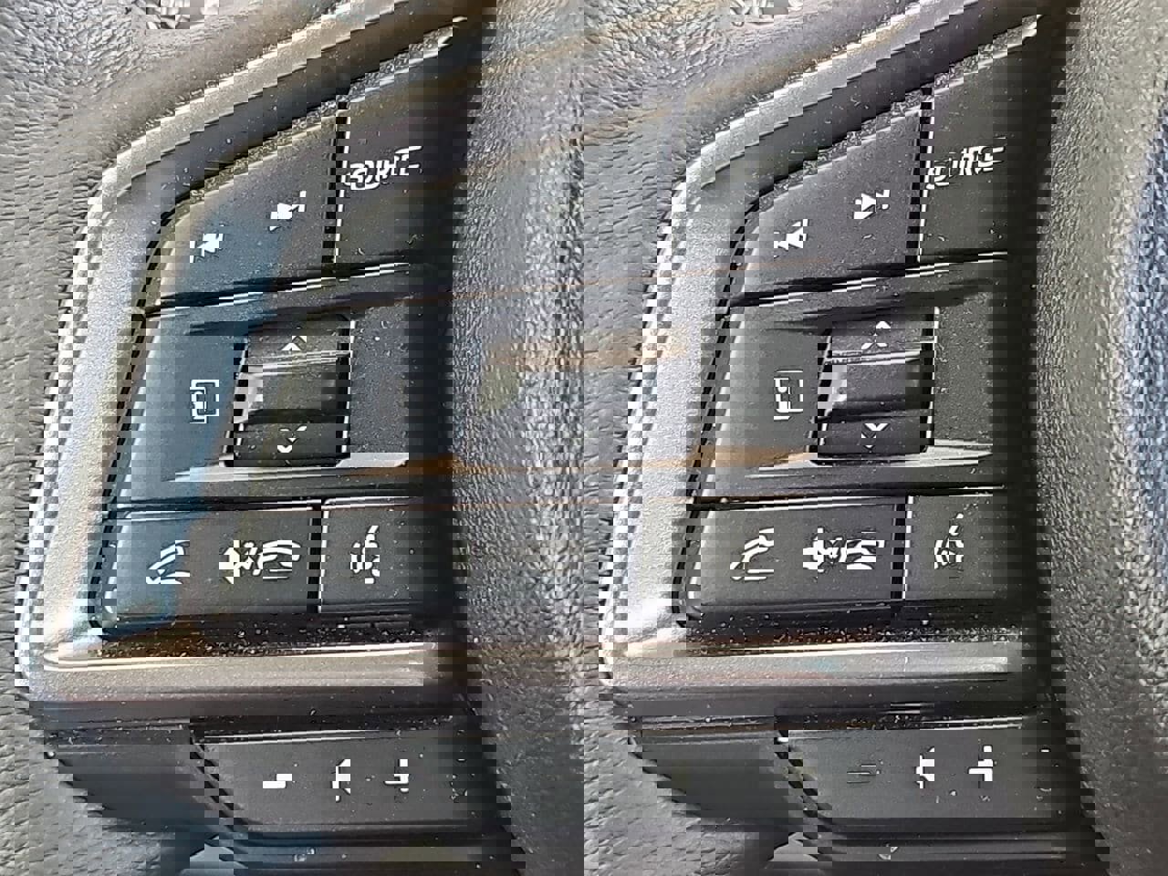 Certified 2025 Subaru Legacy Premium image 20