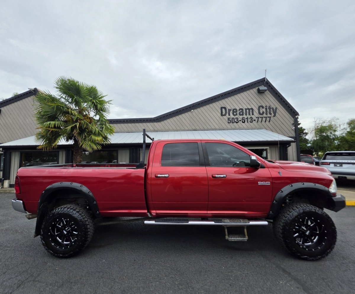 Used 2010 Dodge Ram 3500 Truck SLT w/ Big Horn Regional Package AWD/4WD image 3