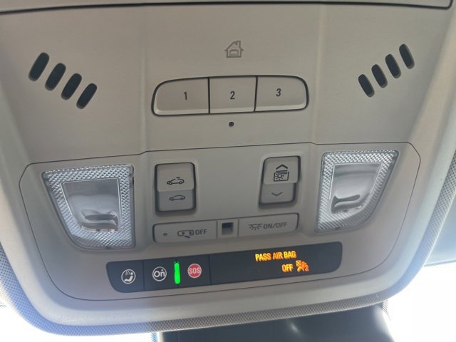 Used 2020 Cadillac XT4 Premium Luxury w/ Technology Package image 22