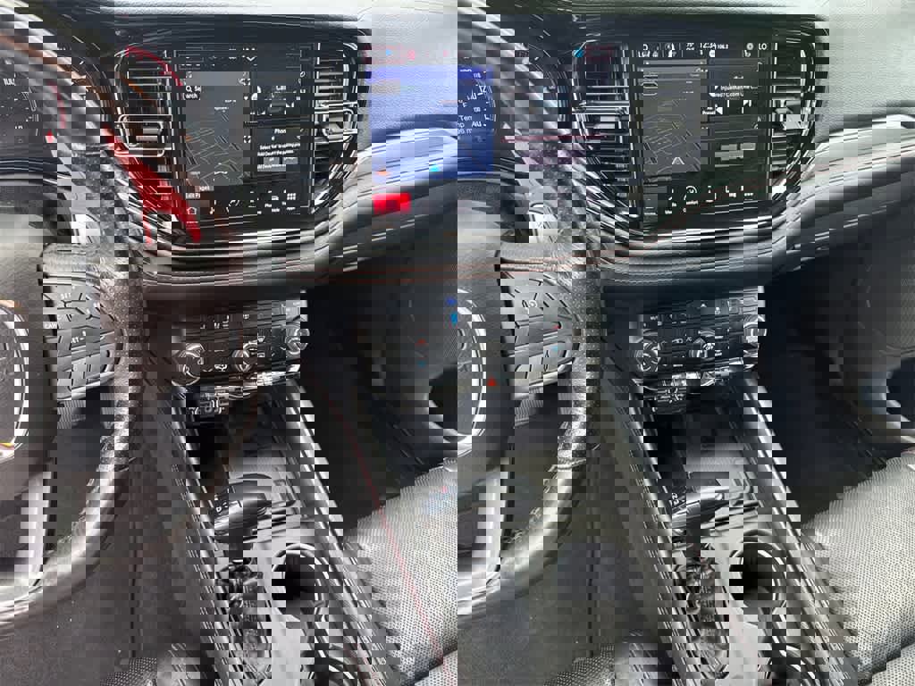 Used 2021 Dodge Durango R/T image 28