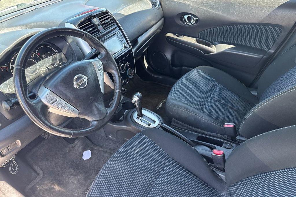 Used 2017 Nissan Versa Note SV FWD image 10