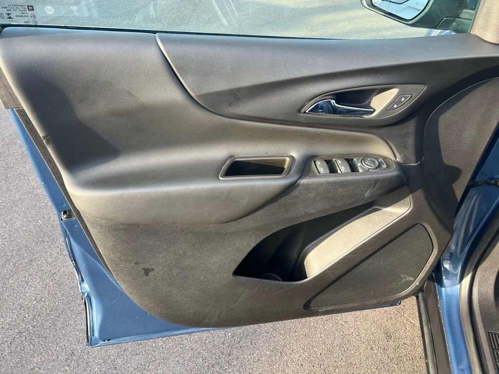 Used 2024 Chevrolet Equinox LT w/ LPO, Floor Liner Package image 13