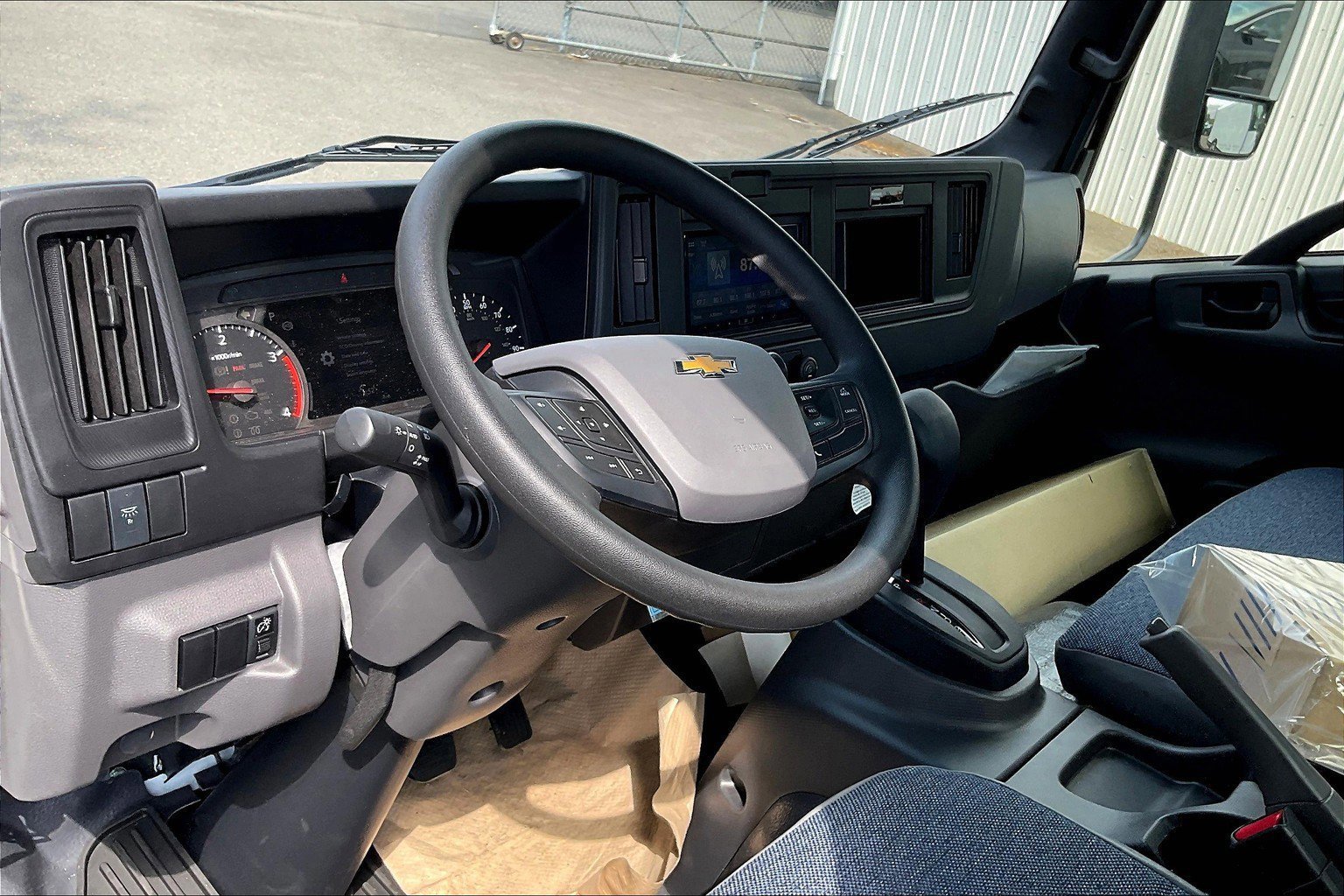 New 2025 Chevrolet Low Cab Forward 4500 XD image 5