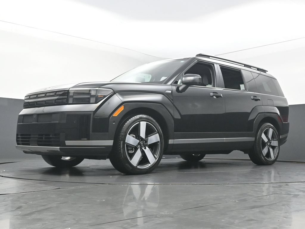 Used 2024 Hyundai Santa Fe Limited FWD image 3