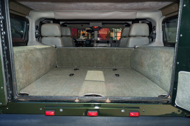Used 2000 HUMMER H1 4-Door Wagon image 30