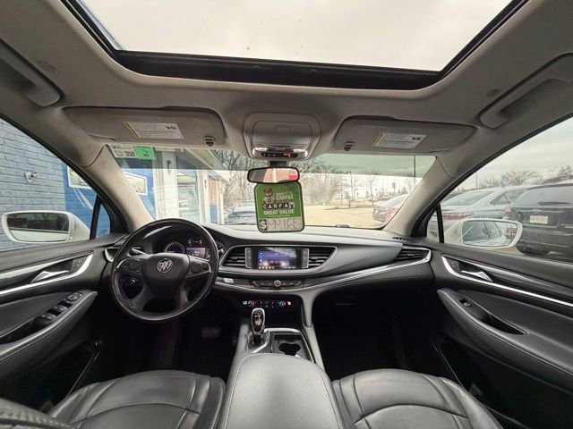 Used 2020 Buick Enclave Essence AWD/4WD image 15