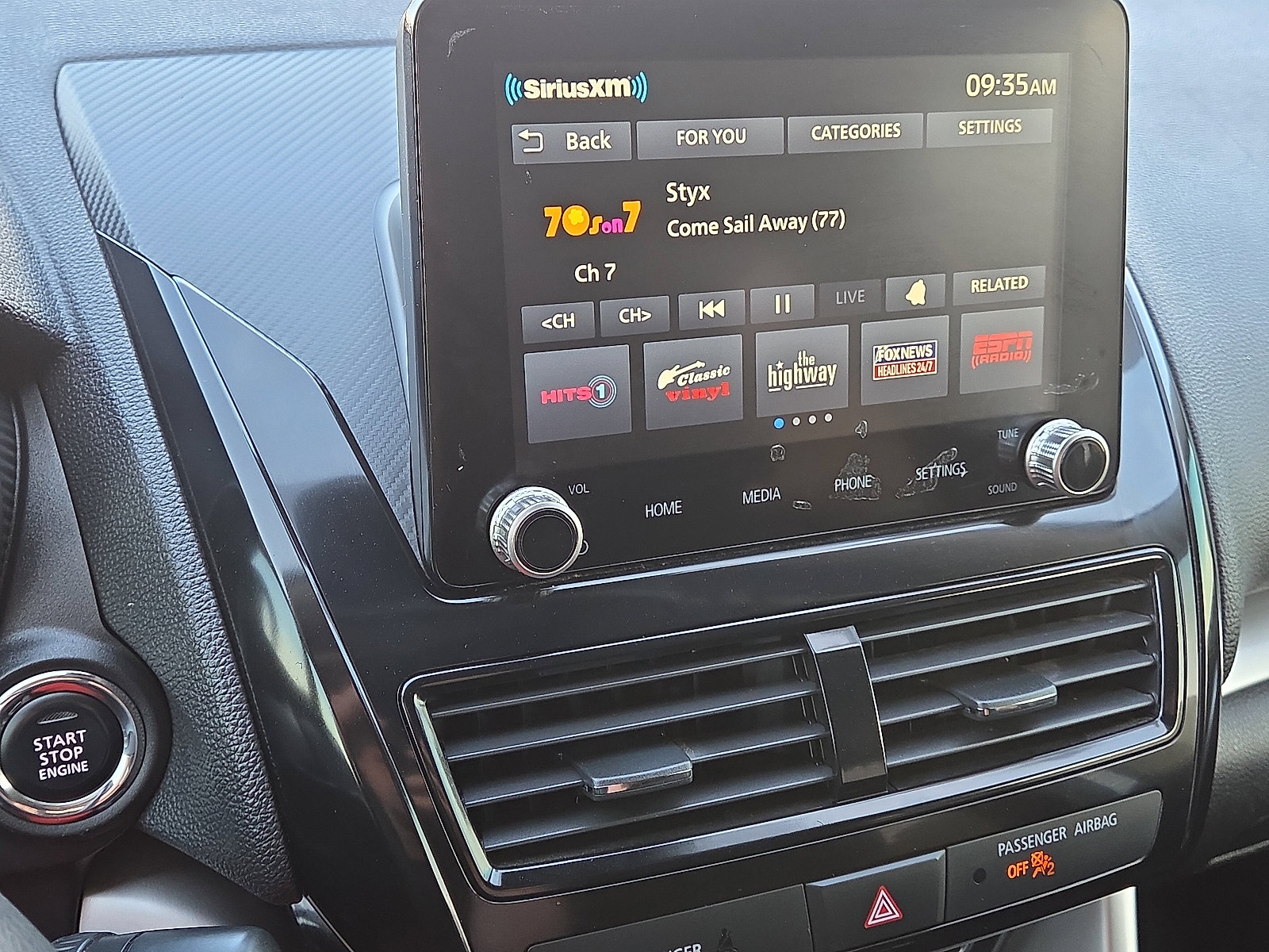 Used 2024 Mitsubishi Eclipse Cross LE AWD/4WD image 13