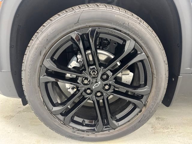 New 2026 Chevrolet Traverse LT w/ Enhanced Driving Package FWD image 40