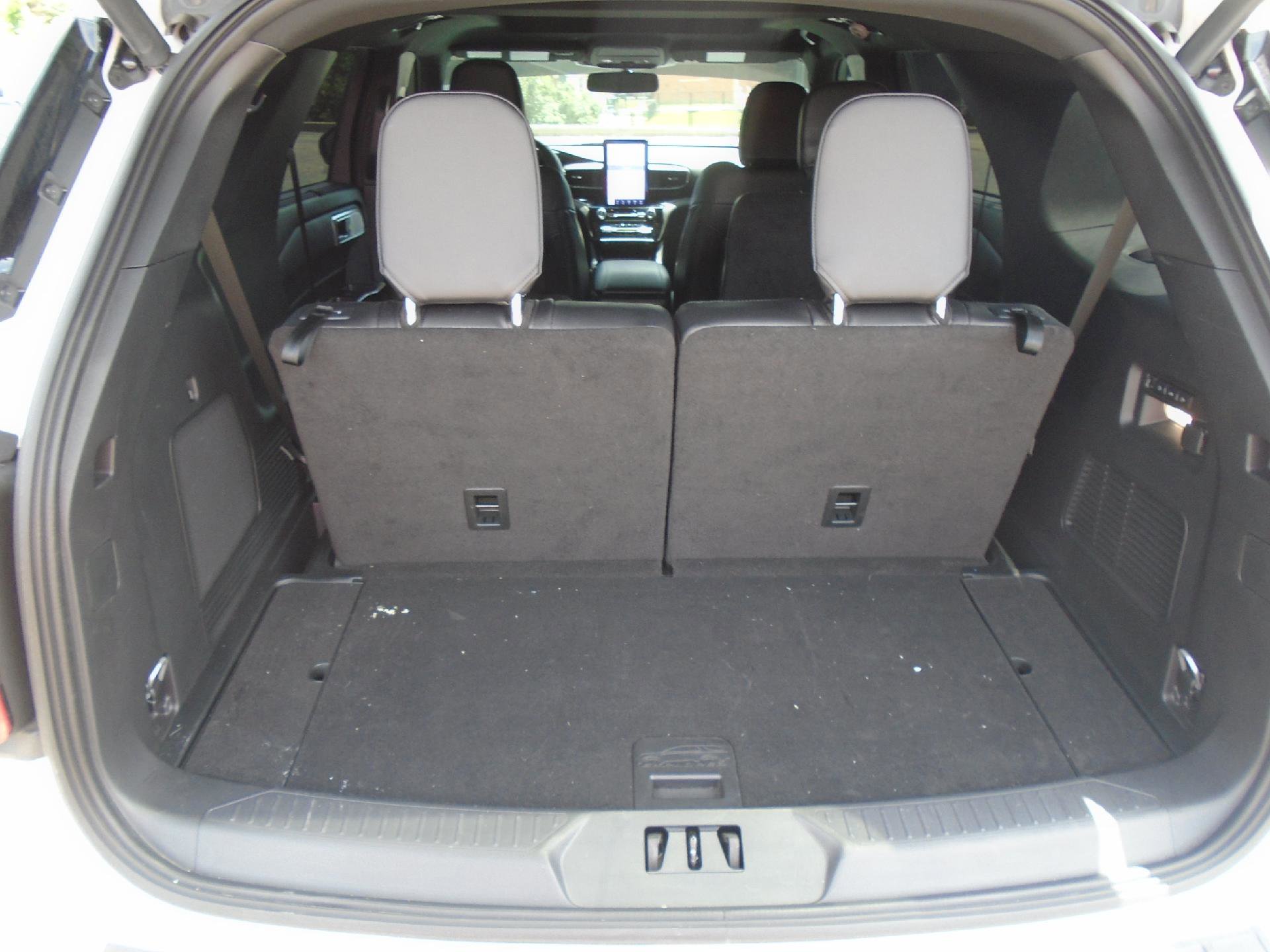 Certified 2023 Ford Explorer ST w/ Equipment Group 401A image 7