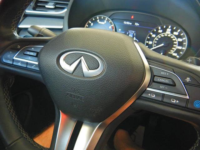 Used 2022 INFINITI QX50 Luxe AWD/4WD image 19