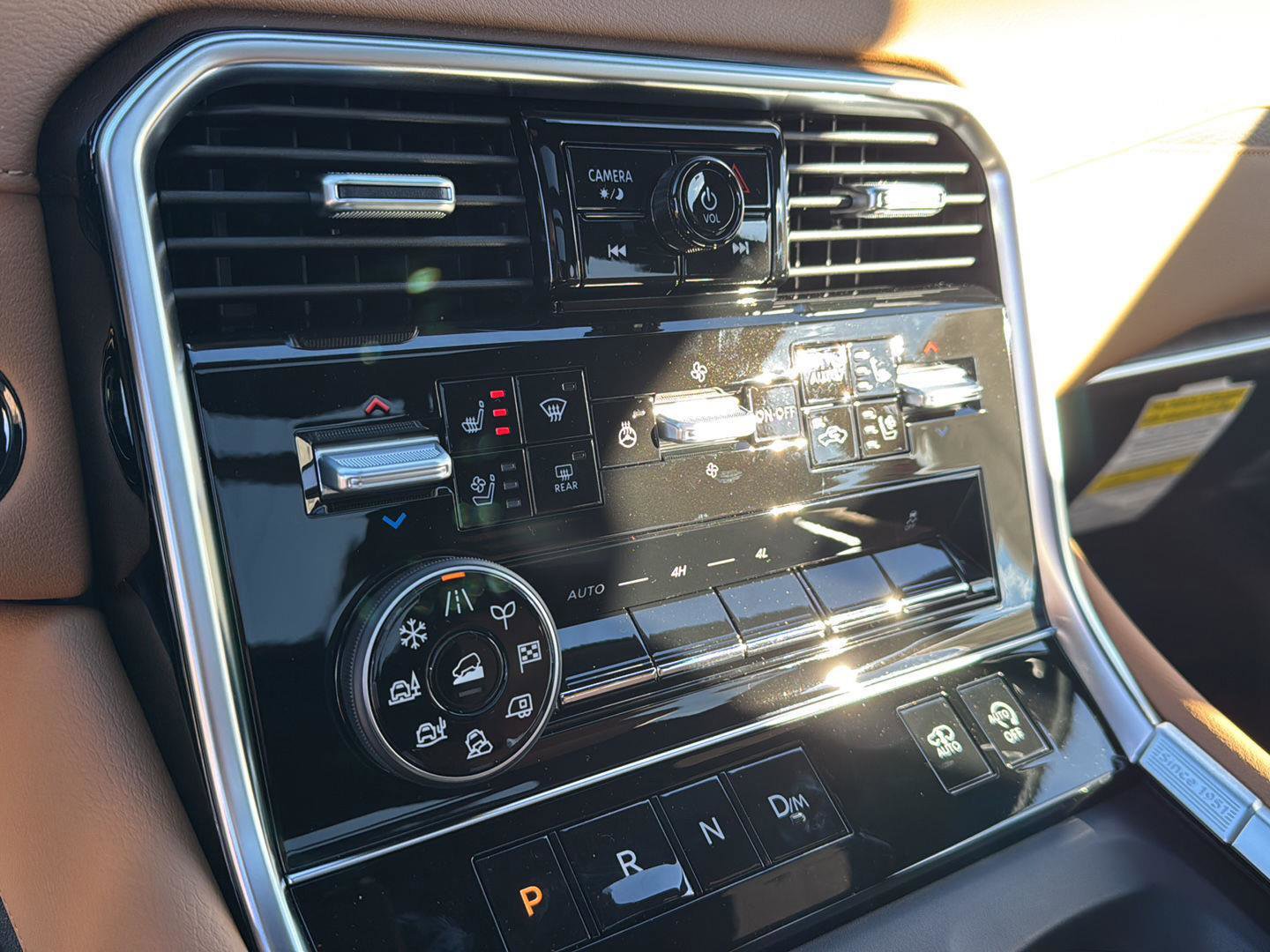 New 2026 Nissan Armada Platinum Reserve image 24