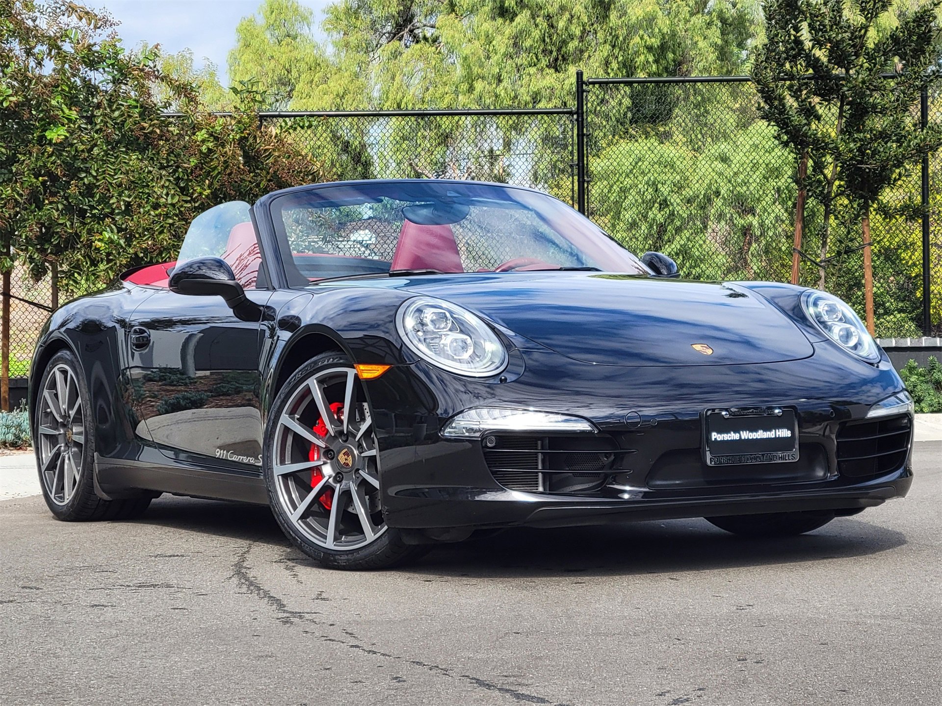 Used 2014 Porsche 911 Carrera S image 9