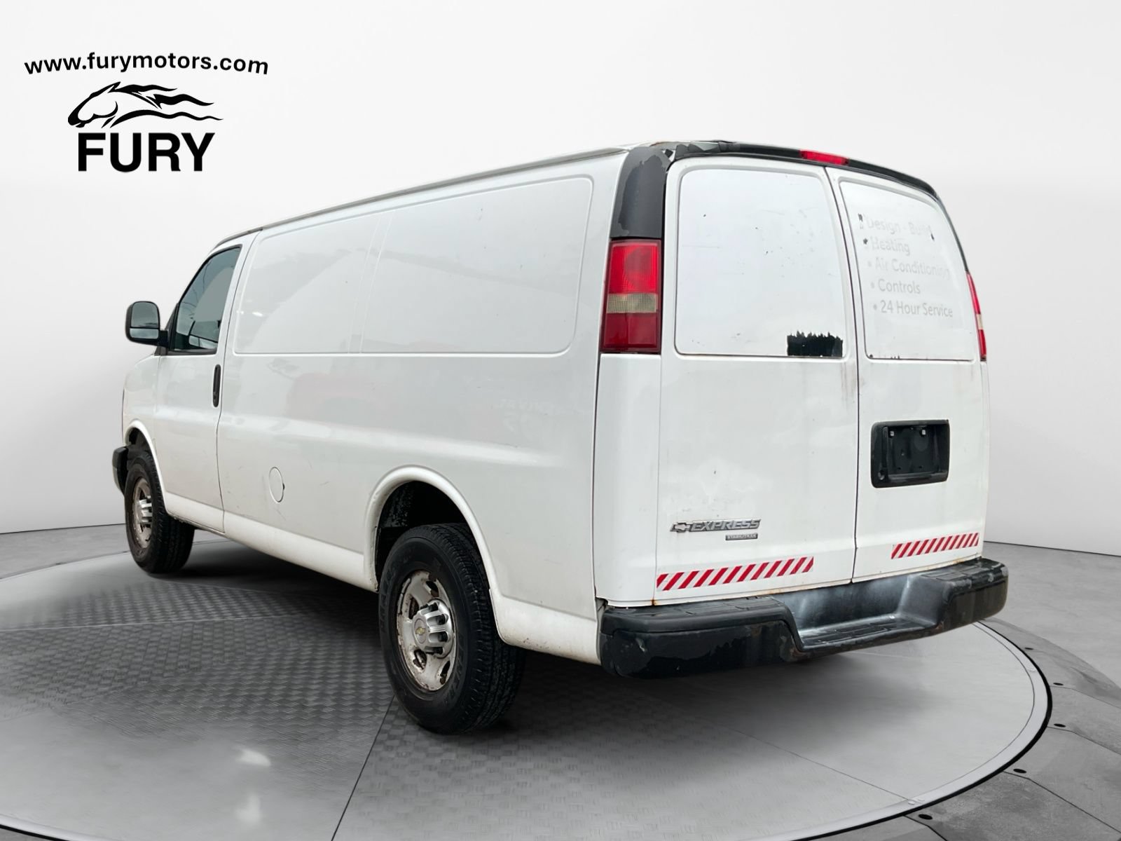 Used 2013 Chevrolet Express 3500 RWD image 5