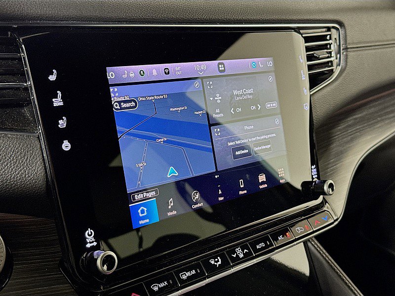 Used 2023 Jeep Wagoneer L Series III w/ Preferred Equipment Group image 14