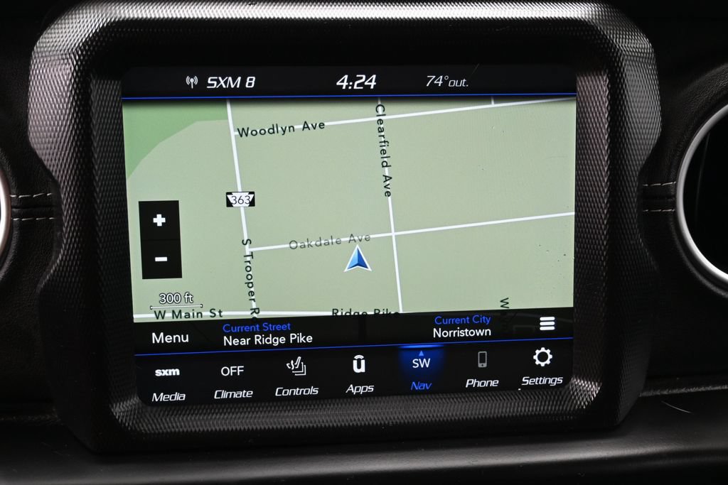 Used 2023 Jeep Wrangler Unlimited Sahara w/ Cold Weather Group AWD/4WD image 10
