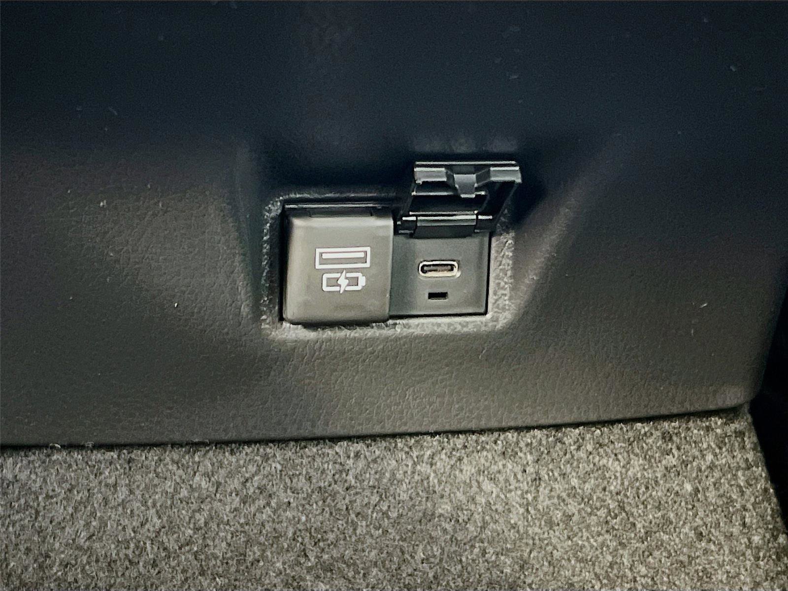 New 2026 Toyota Camry LE w/ Convenience Package image 26