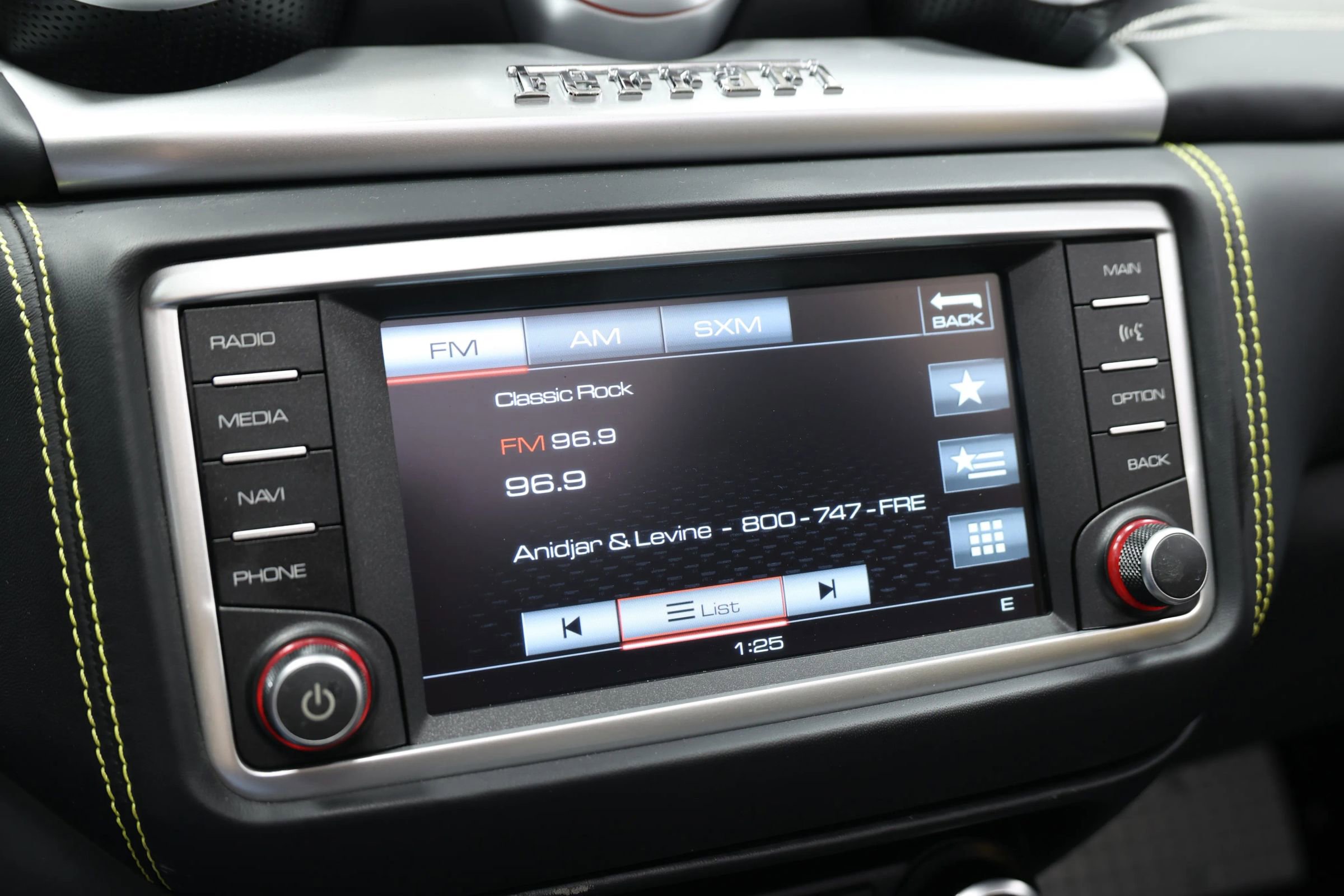 Used 2015 Ferrari California T image 39