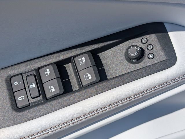 New 2026 Jeep Cherokee Limited AWD/4WD image 10