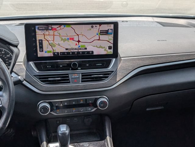 Used 2023 Nissan Altima 2.5 SV w/ SV Premium Package FWD image 17