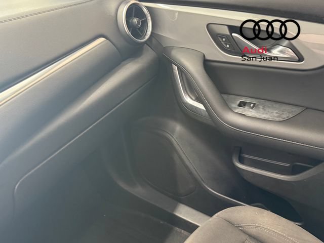Used 2019 Chevrolet Blazer LT FWD image 33