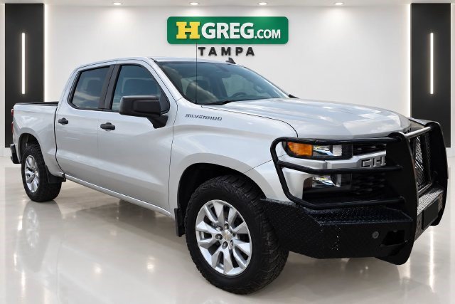 Used 2019 Chevrolet Silverado 1500 Custom w/ Custom Value Package RWD image 4