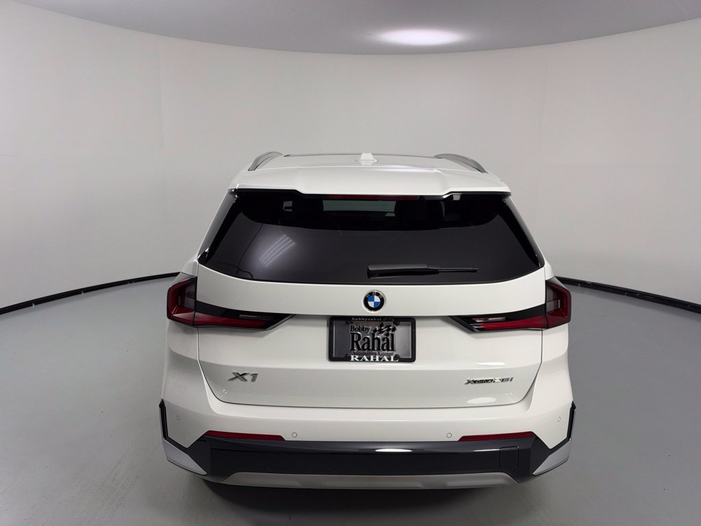 Certified 2025 BMW X1 xDrive28i w/ Premium Package AWD/4WD image 7