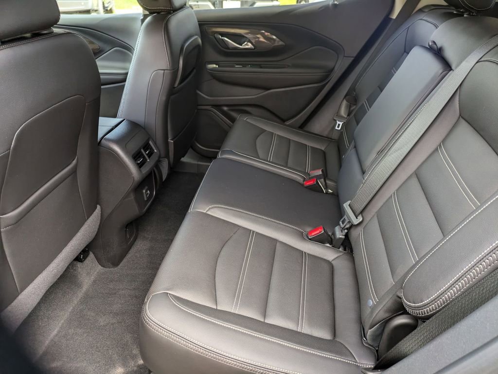 Used 2022 GMC Terrain Denali image 23