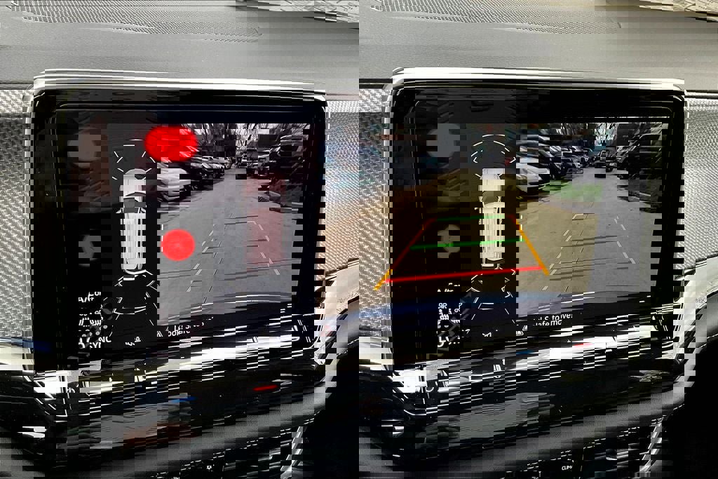 New 2025 Volkswagen Atlas Cross Sport SEL image 25