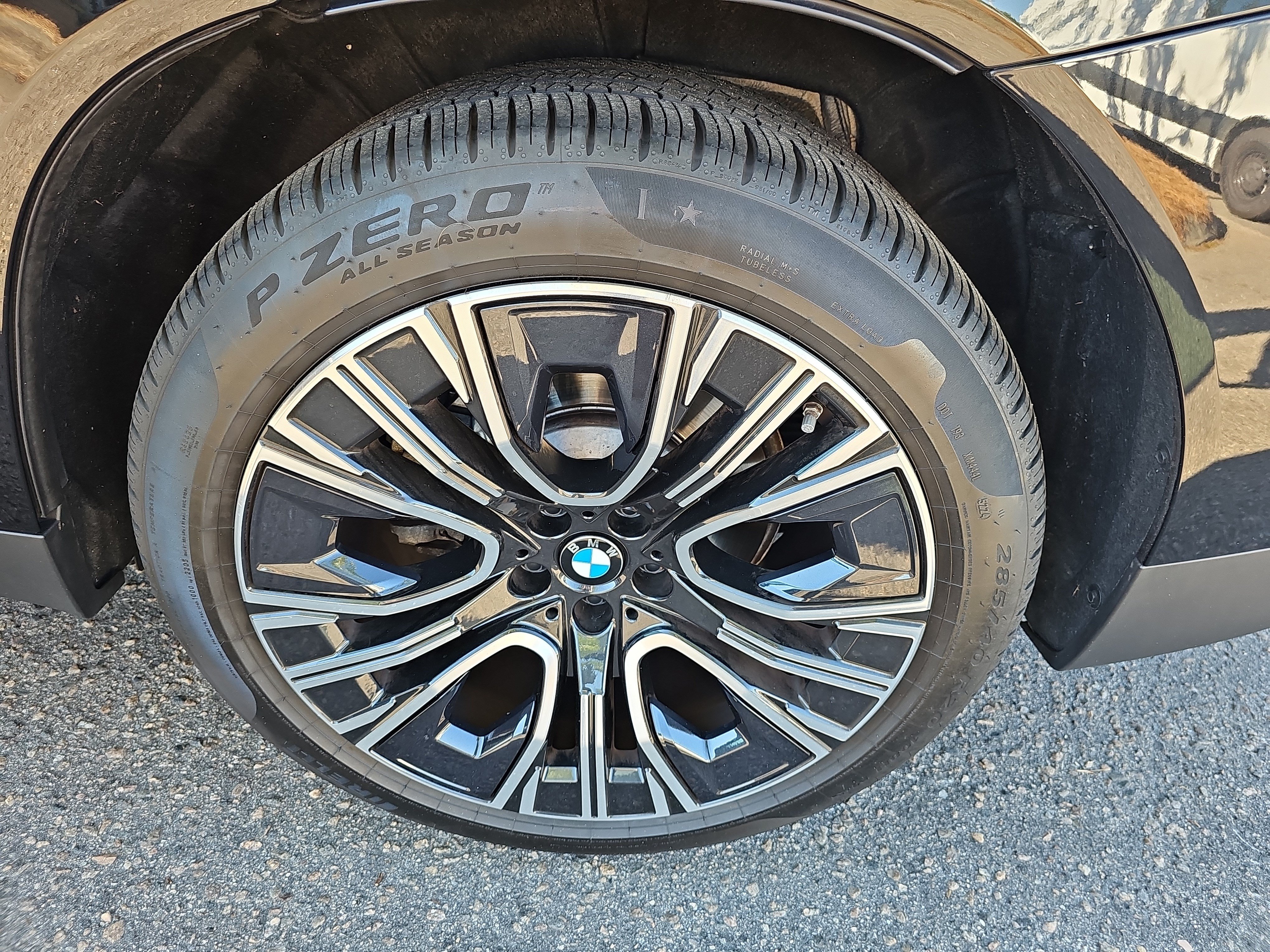 Certified 2025 BMW X3 xDrive30i w/ Premium Package AWD/4WD image 35