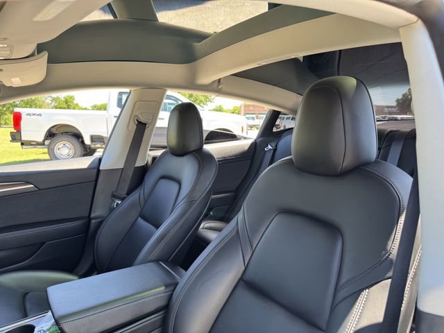 Used 2022 Tesla Model 3 Performance image 30