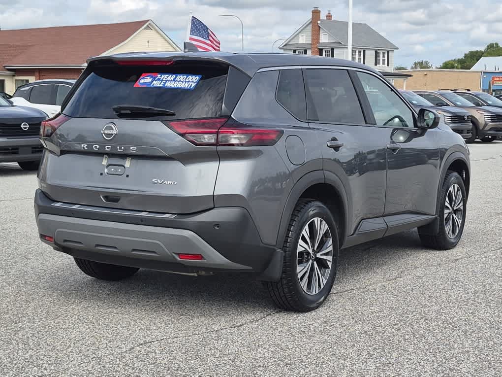 Used 2023 Nissan Rogue SV AWD/4WD image 3