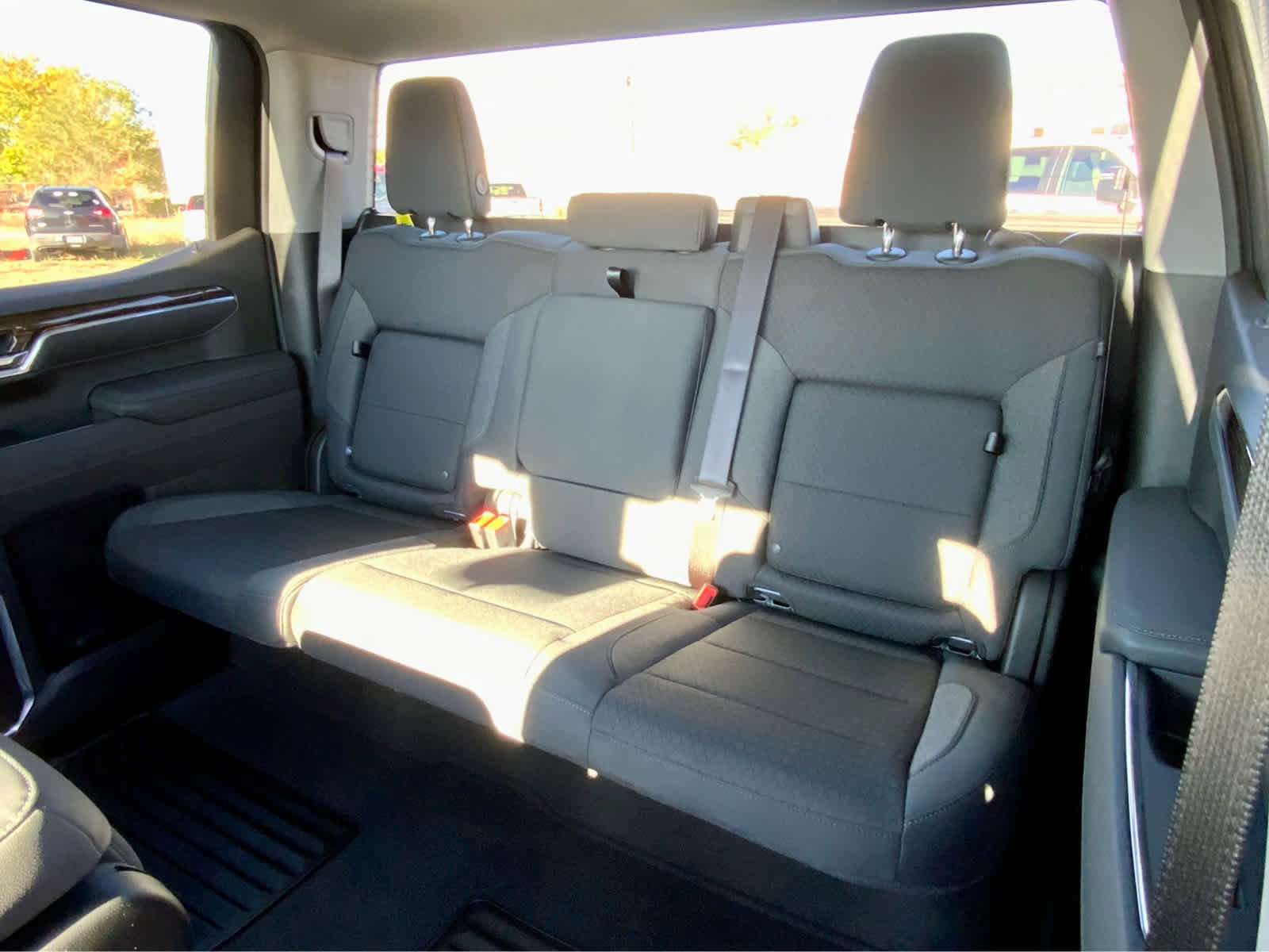 New 2026 GMC Sierra 1500 Elevation image 32