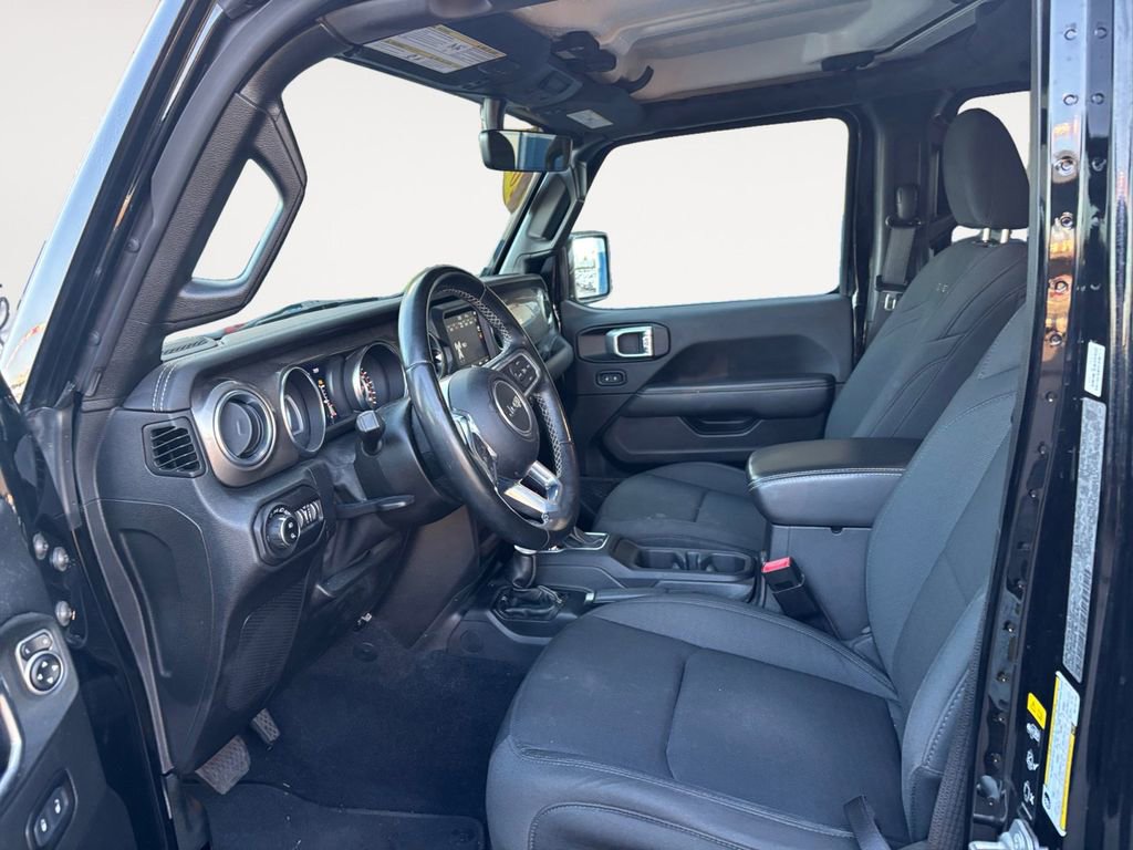 Used 2021 Jeep Gladiator Overland image 26