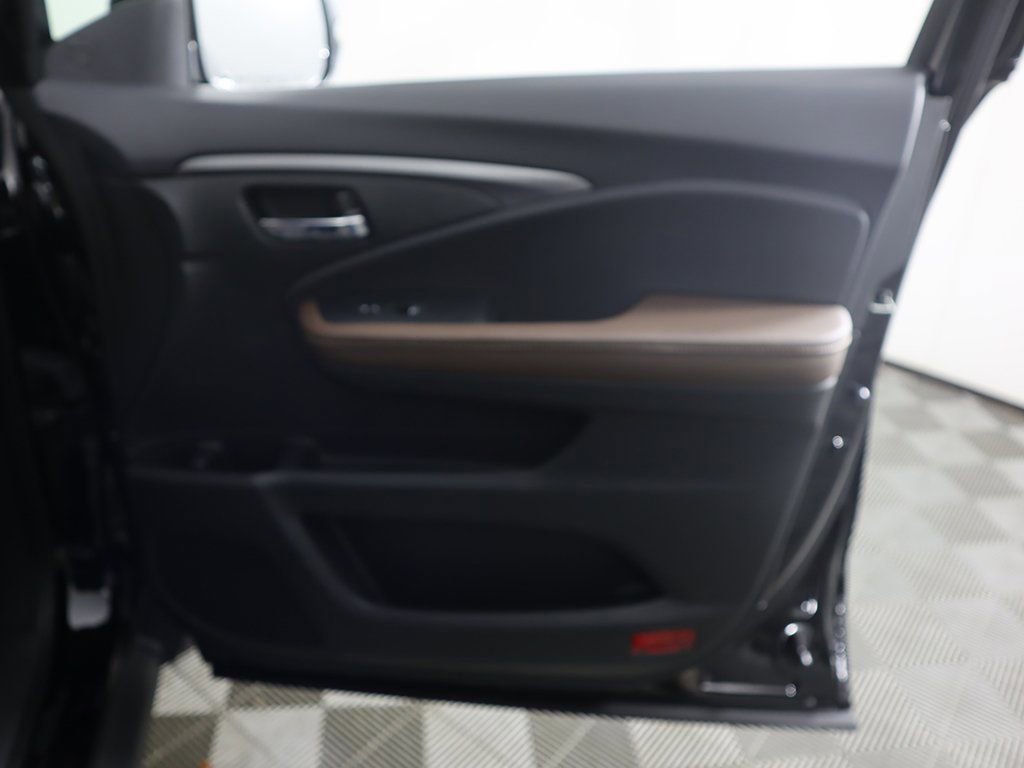 New 2026 Honda Ridgeline RTL image 14