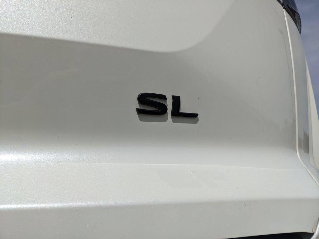 Used 2024 Nissan Pathfinder SL w/ SL Premium Package FWD image 24