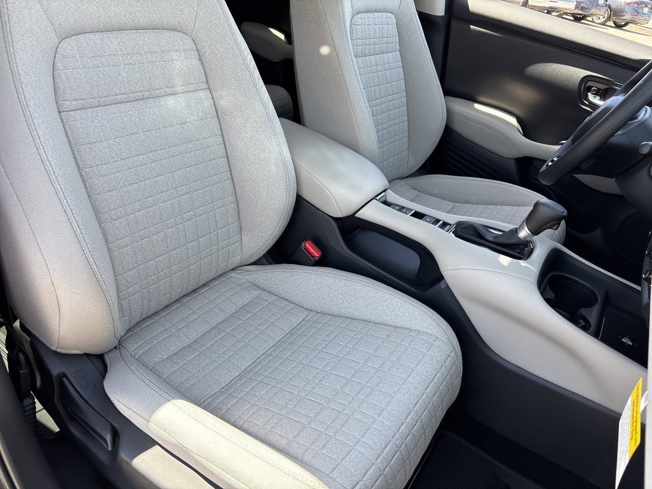 New 2027 Honda HR-V LX image 7