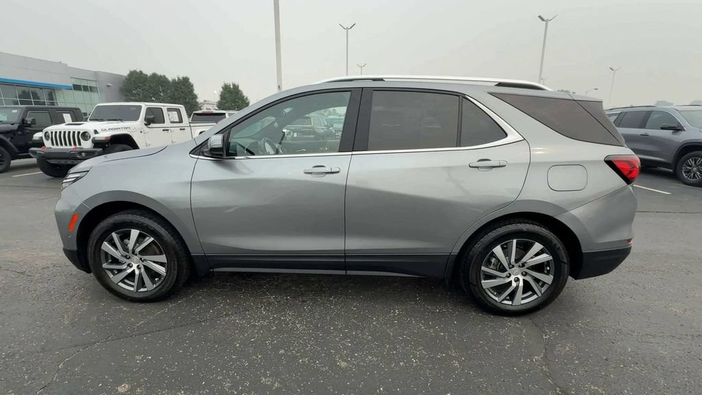 Used 2024 Chevrolet Equinox Premier AWD/4WD image 5
