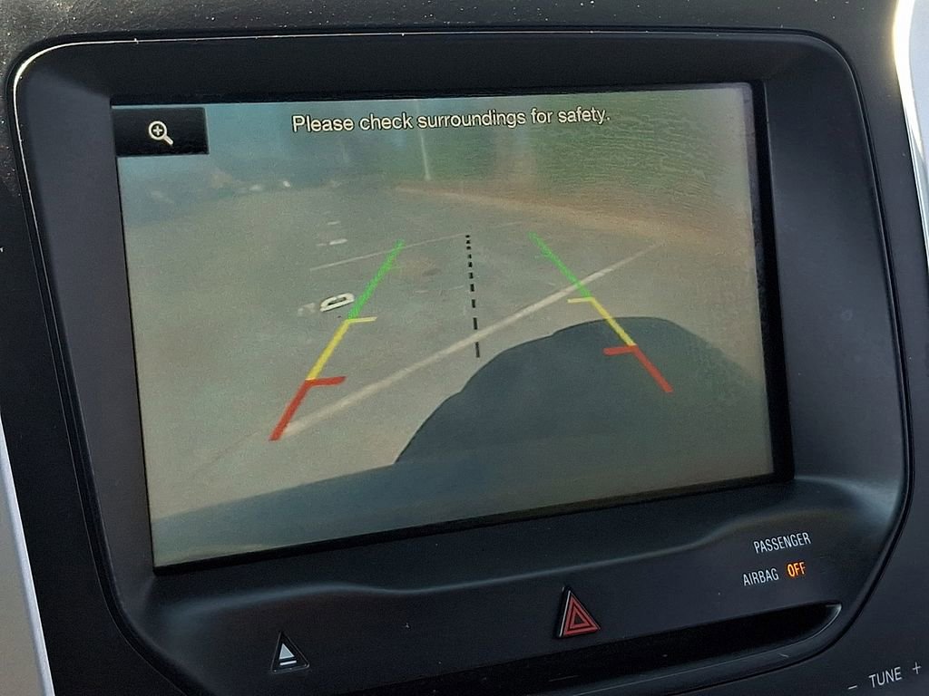 Used 2015 Ford Explorer XLT w/ Equipment Group 202B image 17