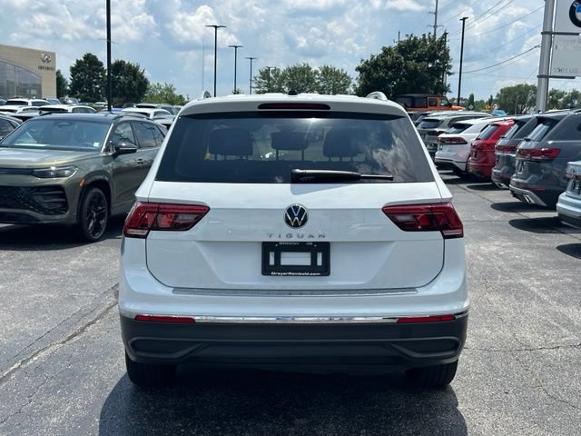 Used 2024 Volkswagen Tiguan Wolfsburg Edition FWD image 6