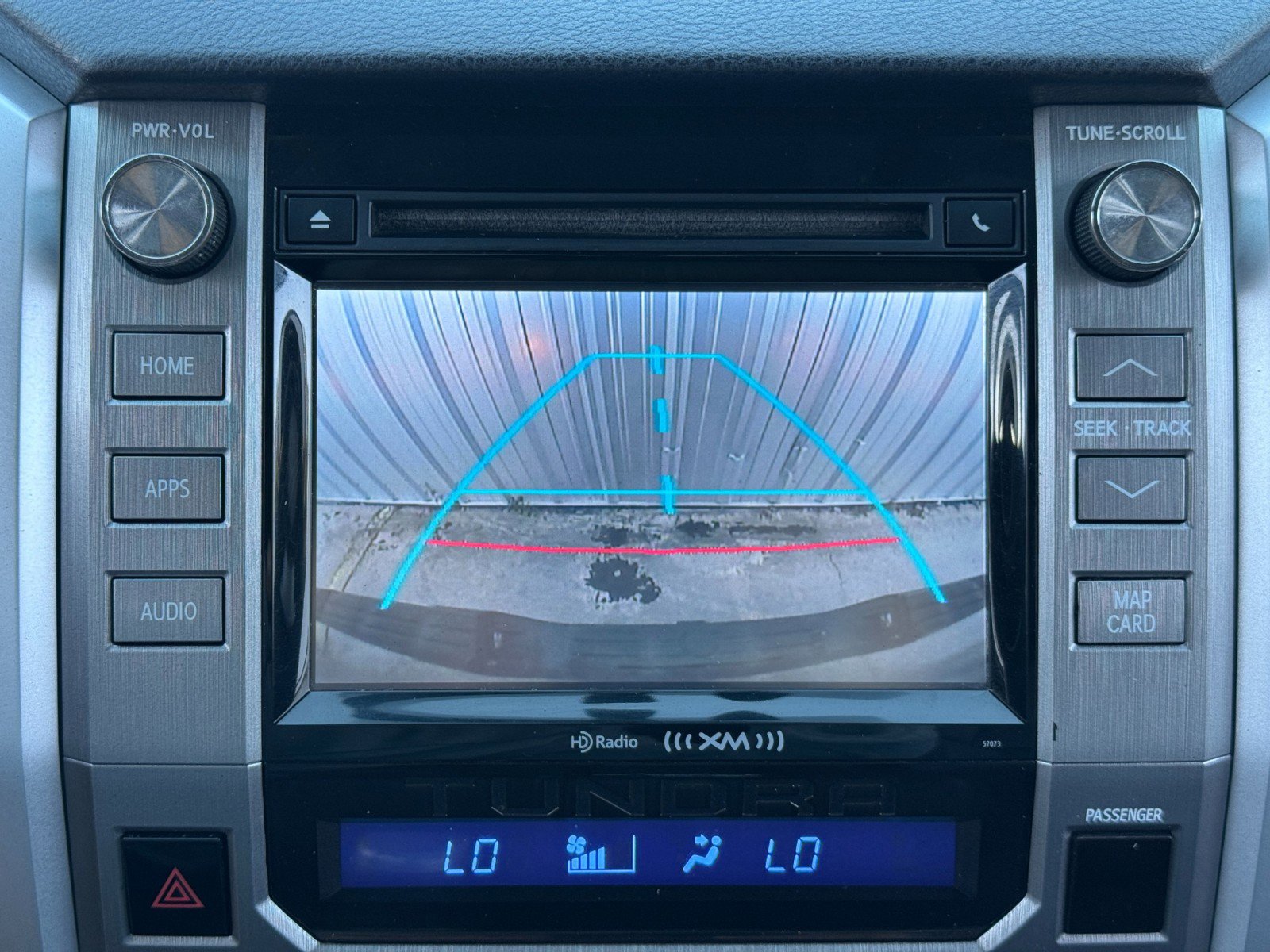 Used 2015 Toyota Tundra Limited w/ Limited Premium Package image 26