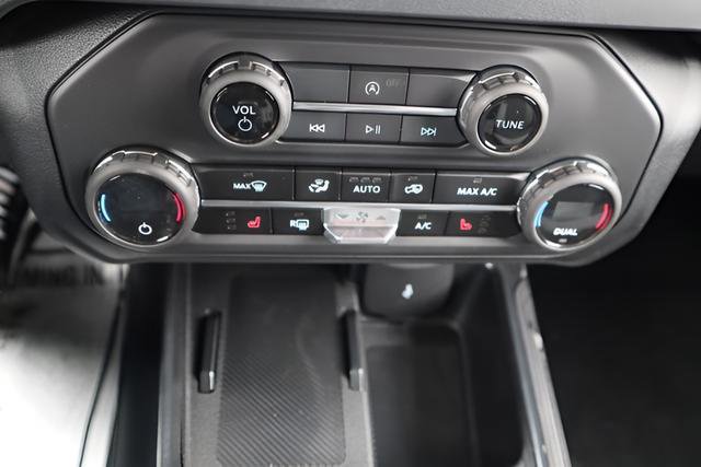 New 2025 Ford Bronco Big Bend image 18