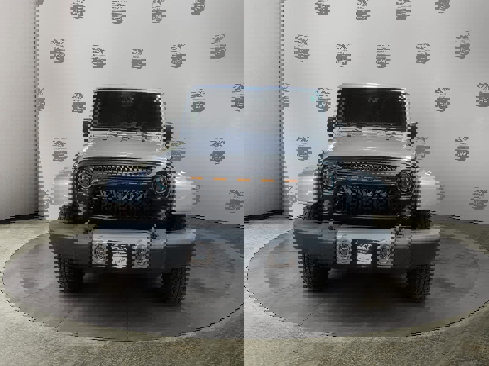 Used 2016 Jeep Wrangler Unlimited Sahara image 8