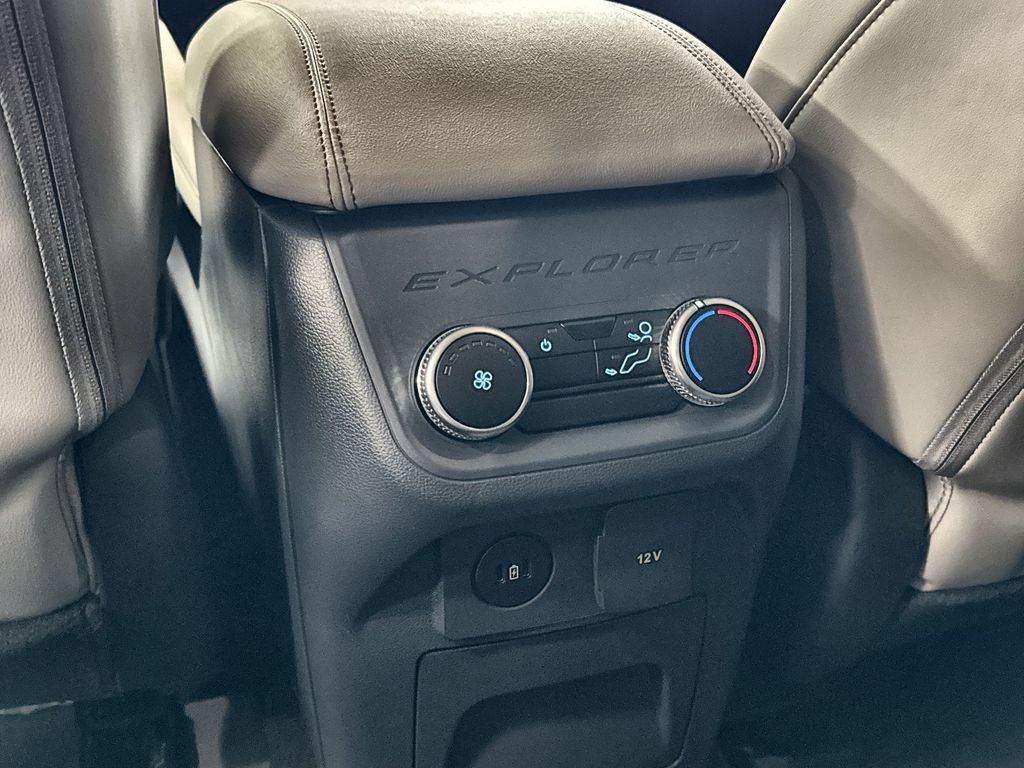 New 2026 Ford Explorer Active w/ Active Comfort Package AWD/4WD image 28