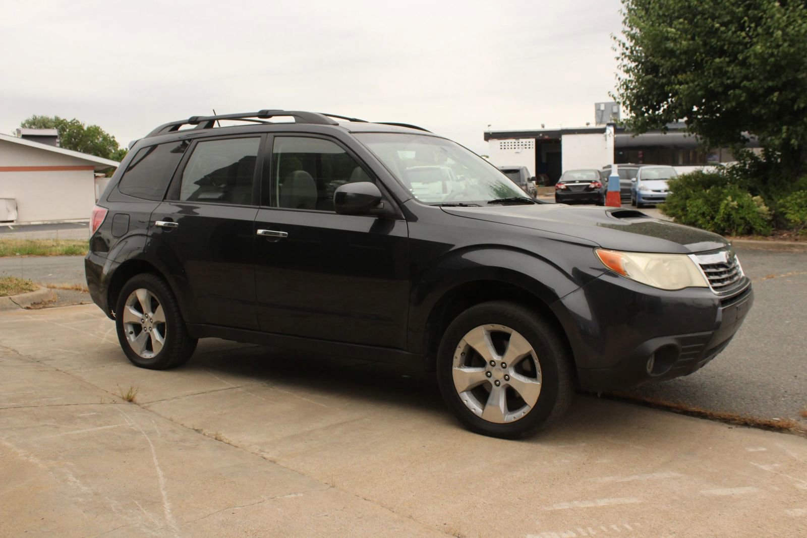 Used 2010 Subaru Forester 2.5XT Limited AWD/4WD image 11